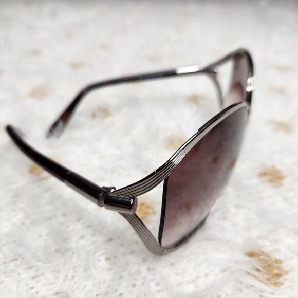 Tom Ford Sunglasses TF40, Authentic - Picture 4 of 11